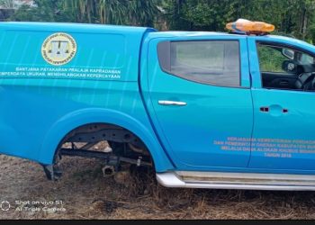 Disperindag Bursel Telantarkan Mobil bantuan kementrian Hingga Rusak Parah