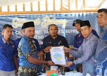 Daftar di Nasdem, Pawa – Alfons Harap Kantongi Rekomendasi.