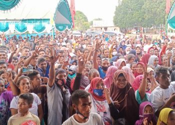 Safitri – Gerson Ajak Masyarakat Bursel ke TPS 9 Desember Coblos No 3