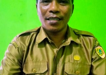 Camat Namrole Monitoring 18 Desa