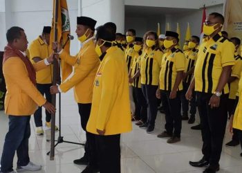 Asriyadi Tomia Dan Willem Lesnusa Resmi Pimpin DPD II Golkar Bursel