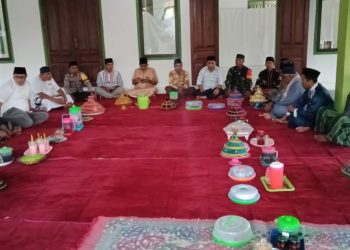 Babinsa Koramil 1506-03/Airbuaya Gelar Silaturahmi Dengan Warga