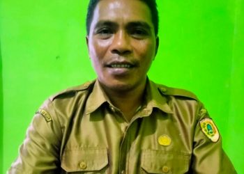 Kirman Solissa  Camat Namrole Sidak 18 Desa dan Dusun
