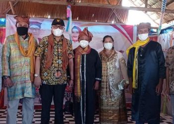 Bupati Bursel, Anggota DPRD Maluku Dan Wakil Bupati Buru Hadiri Prosesi Pengukuhan Adat Maggugul Mual Ke 14