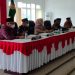 Safitri- Gerson Hadiri Paripurna Penyerahan Memori Serah Terima Jabatan Di DPRD Bursel