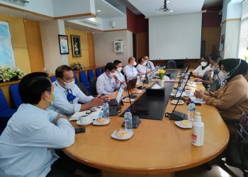 Kunker Ke PLN Maluku-Malut, Bupati Safitri Sampaikan Masalah Kelistrikan