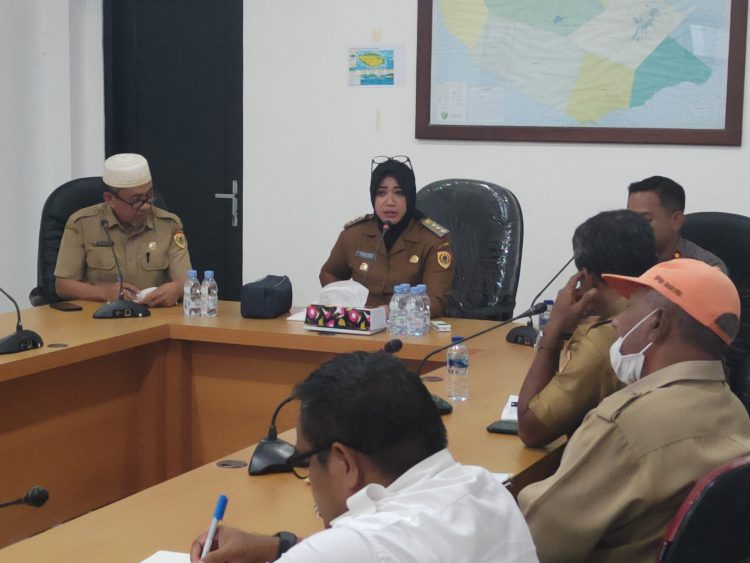Antisipasi Cuaca Ekstrim Bupati Hj Safitri Gelar Rapat Terbatas Dengan Stekholder