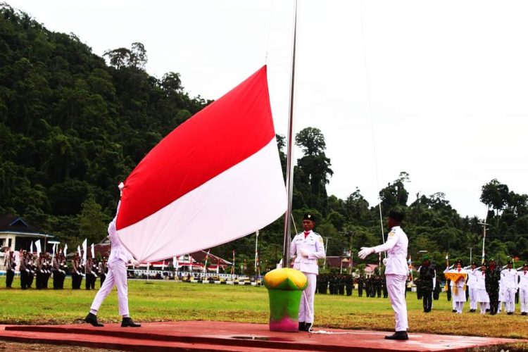 Bupati Safitri Jadi Inspektur Upacara HUT RI KE 77