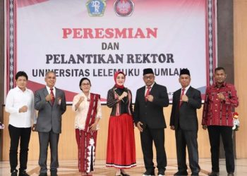 Gubernur Maluku meresmikan Universitas Lelemuku, Saumlaki
