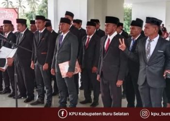 Ketua KPU  Bursel Resmi Lantik  30 Anggota PPK