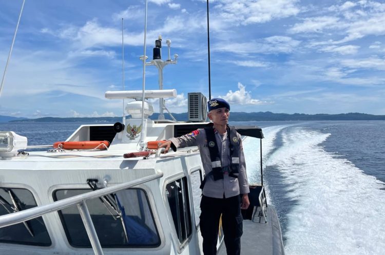 Patroli Perairan, KP XVI – 2013 Pos Sandar Tulehu Patroli Dengan Target Penangkapan Ikan Cara Ilegal