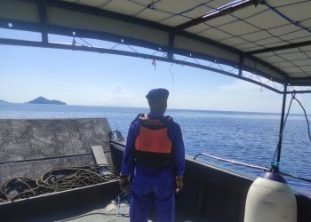 Bulan Ramadhan, KP XVI – 2002 Pos Namrole Gelar Patroli Rutin Harkamtibmas di Wilayah Laut Bursel