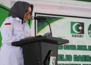 Bupati Bursel Resmi Buka Raker Kahmi