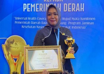 Dorong Jaminan Kesehatan Masyarakat, Kabupaten Bursel Raih Penghargaan UHC Dari Wapres