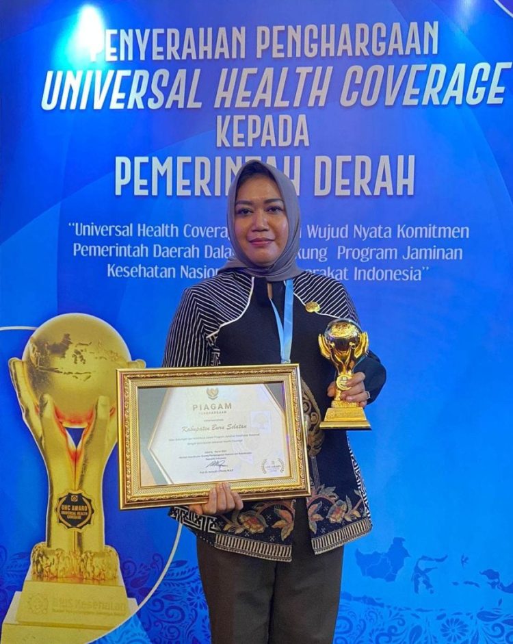 Dorong Jaminan Kesehatan Masyarakat, Kabupaten Bursel Raih Penghargaan UHC Dari Wapres