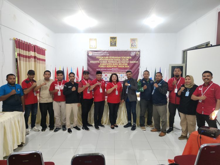 KPU Bursel Terima Dokumen Perbaikan Calon Anggota Legislatif dari PDI Perjuangan