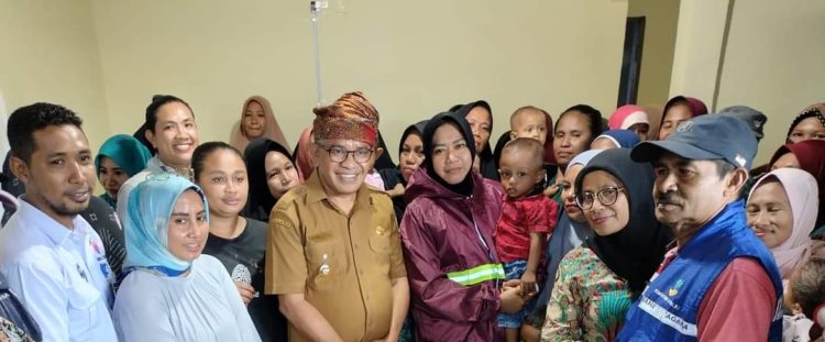 Bupati dan Wakil Bupati Bursel Kunjungi Lokus Stunting di Kecamatan Waesama, Ini Pesannya