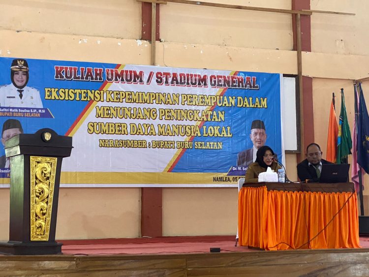 Bupati Bursel Beri Kuliah Umum di Kampus Iqra Buru