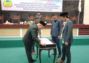 Bupati Djalaludin Salampessy Hadiri Rapat Paripurna DPRD Tentang PPAS APBD T.A 2024