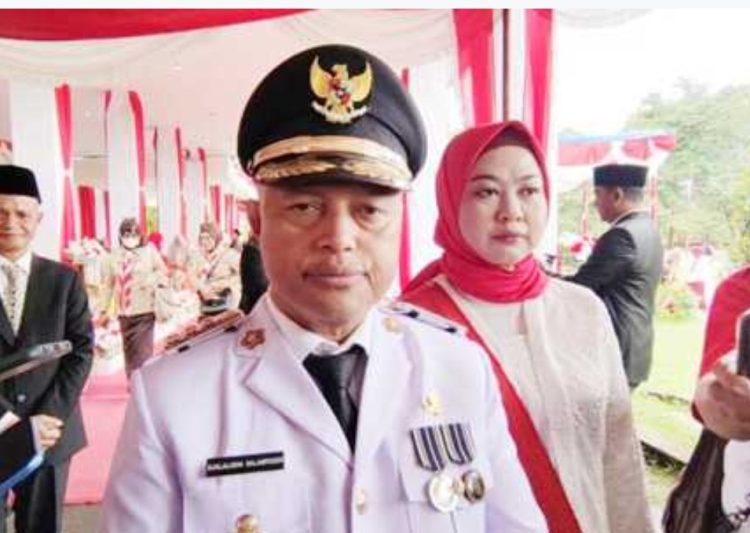 Bupati Salampessy : Gunung Botak Harus di Legalkan Dalam Proses Peningkatan PAD