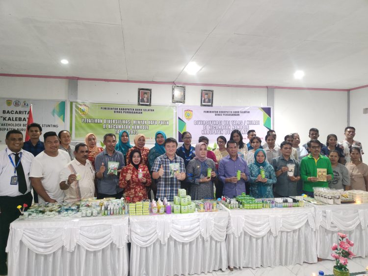 Pemda Bursel Dorong IKM lokal Bisa Berdaya Saing, Ini Pesan Bupati