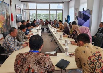 Bupati Bursel Dan 13 Kepala Daerah Lainnya Bangun Kerja Sama International