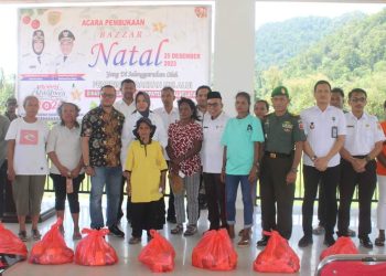 Bupati Bursel Tinjau Bazar Pasar Murah Jelang Natal Dan Tahun Baru 2024