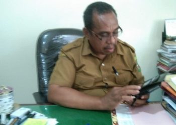 Drs. Edo Luturmas Terus Berinovasi Dalam Memajukan Dunia Pendidikan