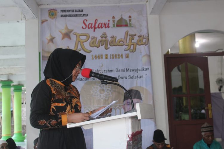 Pemda Bursel Gelar Safari Ramadahan Di Desa Wisata Wali, Ini Pesan Bupati
