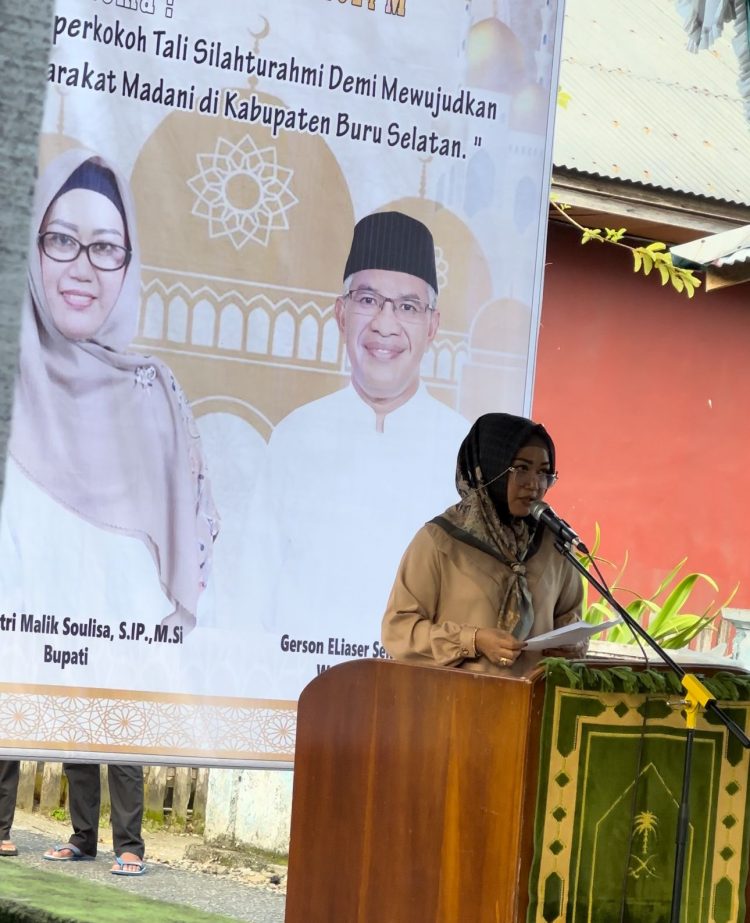 Bupati Bursel Gelar Safari Ramadhan Di Kecamatan Waesama