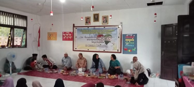 SD Negeri 4 Rumah Tiga Gelar Buka Puasa Bersama