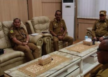 Bupati Salampessy Tegaskan Tidak Ada Pembayaran Diluar Alokasi Perencanaan