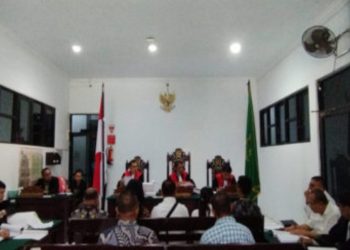 Saksi Bongkar Peran Petrus Fatlolon  Di Sidang SPPD Fiktif