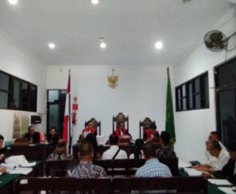Saksi Bongkar Peran Petrus Fatlolon  Di Sidang SPPD Fiktif