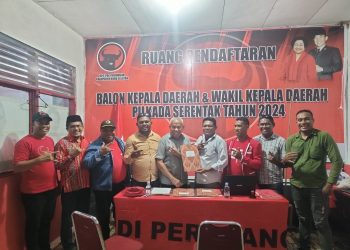 Bupati Bursel Kembali Maju Pilkada 2024 Dengan Mendaftar di PDIP