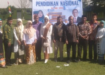 SMA Dan SMK Di Namlea Gelar Upacara Peringatan Hari Pendidikan Nasional