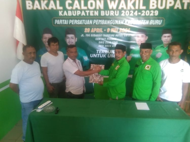 Pengusaha Armen Ali Muhtar Daftar Calon Wakil Bupati Buru di PPP