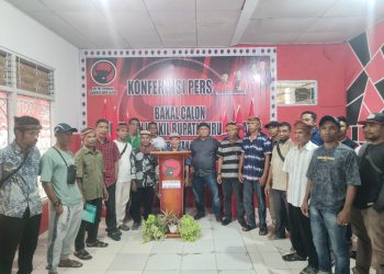 10 Kepala Soa Dan Tim Kawal Balon Wakil Bupati, Beno Lesnussa Daftar Di PDIP