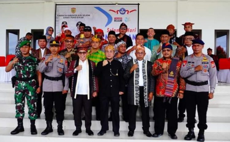 Pemkab Bursel Gelar Upacara Peringatan Hardiknas Tahun 2024