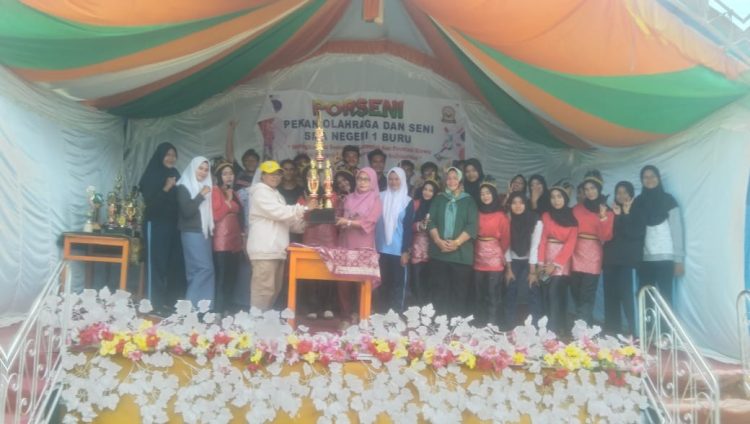 Penutupan Porseni SMA Negeri 1 Buru Berlangsung Meriah