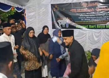 Balon Bupati Buru Aziz Hentihu Buka Kegiatan Malam Matawana Qurban di Jikumerasa