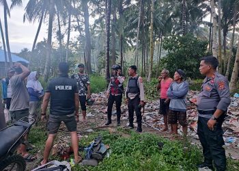 Kapolsek Namlea, Iptu Dede Samsi Rifai Pimpin Penggebrekan Judi Sabung Ayam