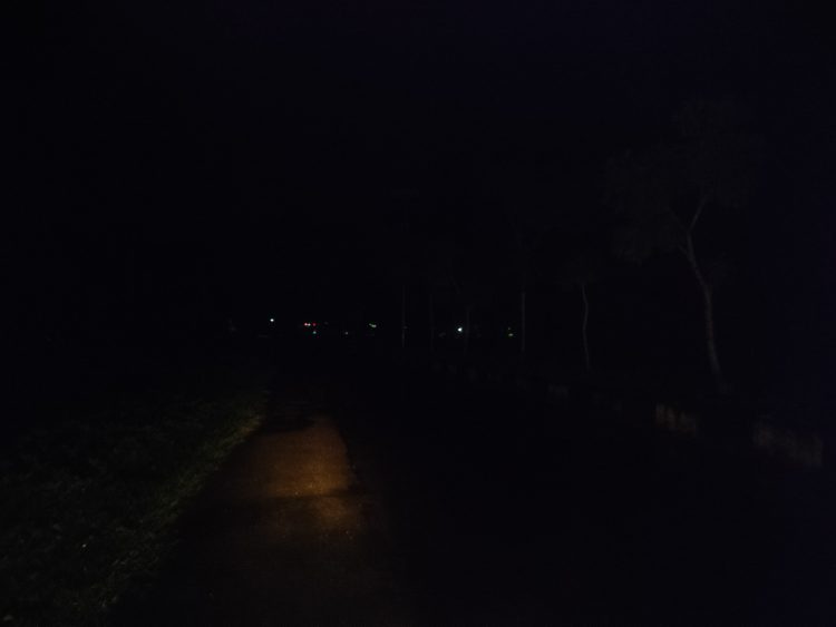 Sejumlah Lampu Jalan di Pusat Kota Namrole Tidak Berfungsi, Bupati Bursel Diminta Evaluasi Kinerja Kadishub