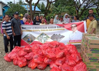 HL Salurkan Bantuan Bagi Masyarakat Terdampak Banjir di Kabupaten Buru