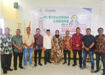 Bupati Safitri Buka Muscab ke III BPC HIPMI Bursel, Ini Harapannya