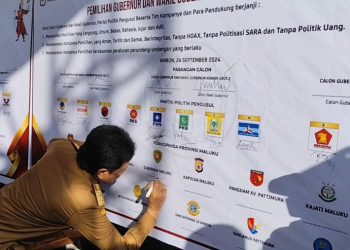 Penjabat Gubernur Maluku, Sadali Ie Hadiri Deklarasi Kampanye Damai, Ini Harpannya