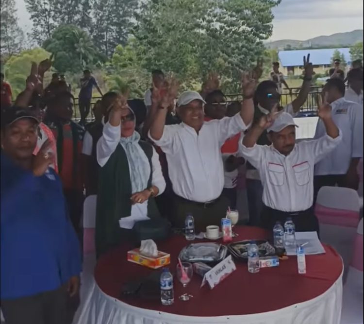 Deklarasi Pilkada Damai, Ikram Umasugi Dan Sudrmo Optimis Menang Telak Pilkada Buru