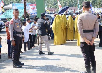Polres Bursel Pengamanan Kampanye Paslon 2M di Kota Namrole