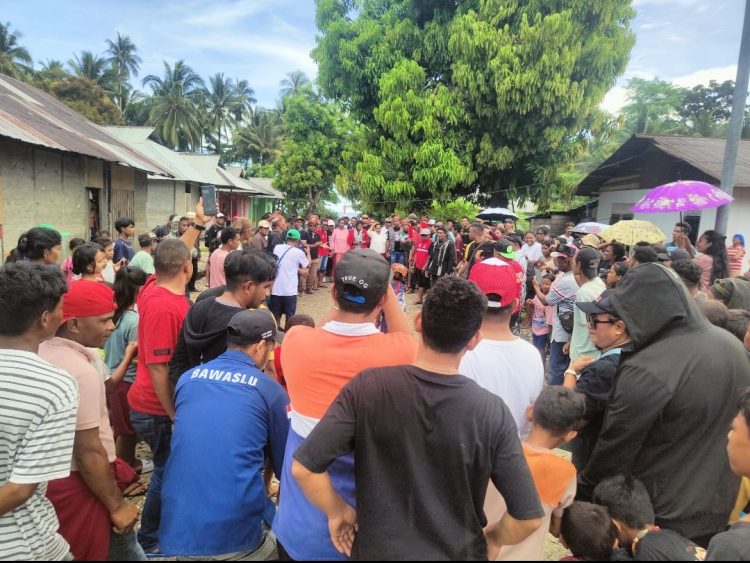 Warga Desa Waenalut, Wamkana dan Desa Batu Tulis Komitmen Memenangkan Pasangan SAH di Pilkada Bursel