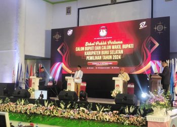 KPU Gelar Debat Tiga Paslon Bupati dan Wakil Bupati Bursel, LHM GES, Walinusa dan SAH